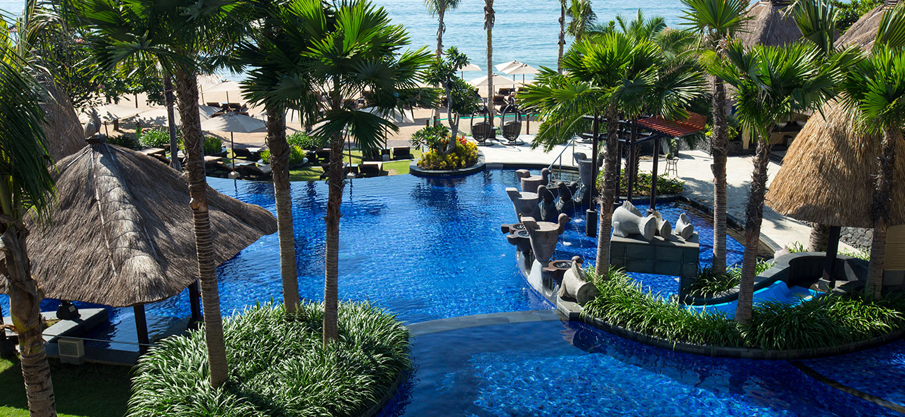 Beachfront Bali Benoa Holiday Inn